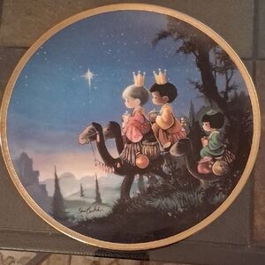 PRECIOUS MOMENTS BIBLE STORY PLATE